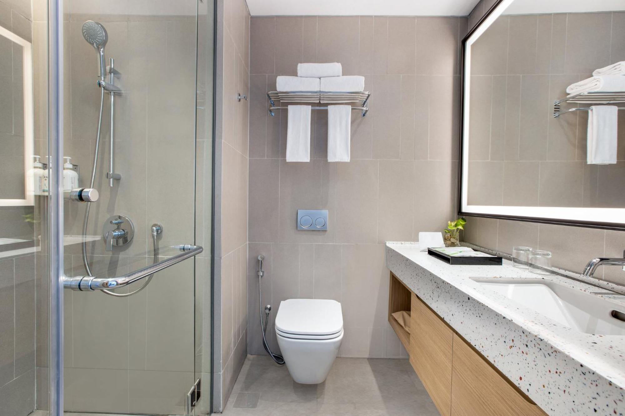 Holiday Inn Lampung Bukit Randu By Ihg บันดาร์ ลัมปุง ภายนอก รูปภาพ